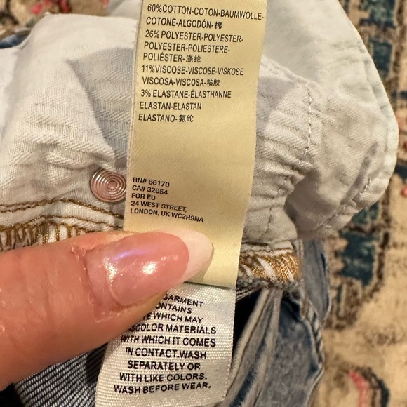 FREE PEOPLE FRAYED RAW HEM ACID WASH Women's Distressed Blue Jeans 30 - Picture 7 of 9